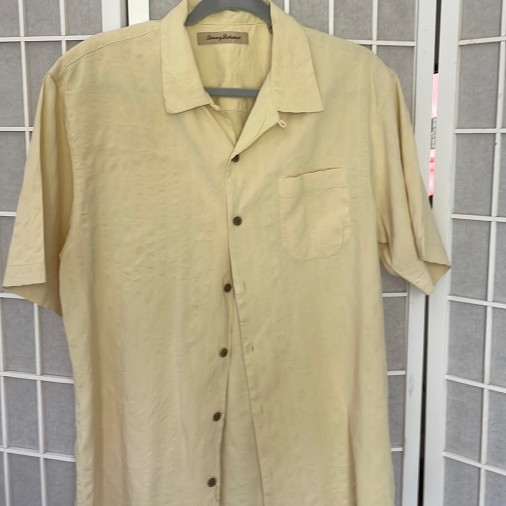 Tommy Bahama Silk Short Sleeve shirt Sz M